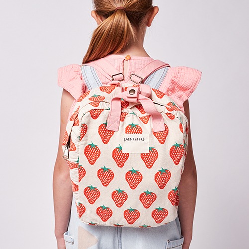 [bobochoses] Strawberry all over school bag